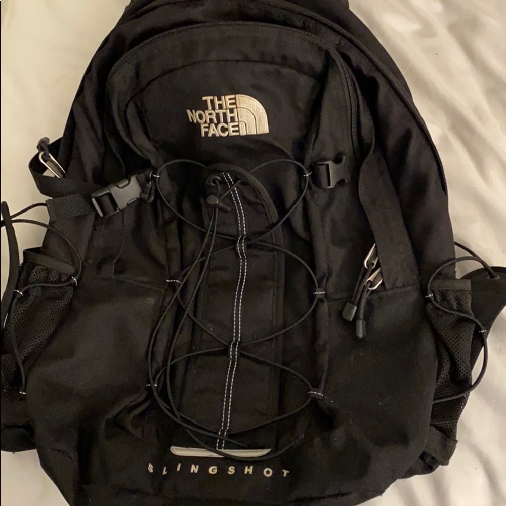 Northface Slingshot backpack in black